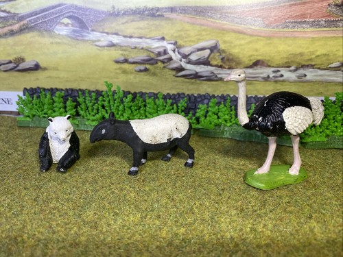 Vintage britains plastic - vintage,
