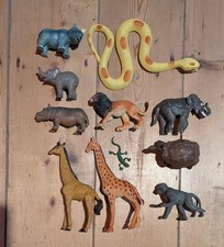 Toy plastic animals - mixed