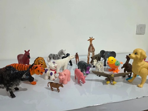 Plastic animal figures job - figures,