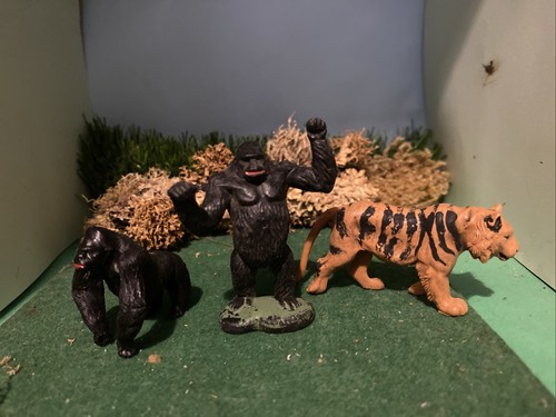 Vintage britains plastic zoo - vintage,