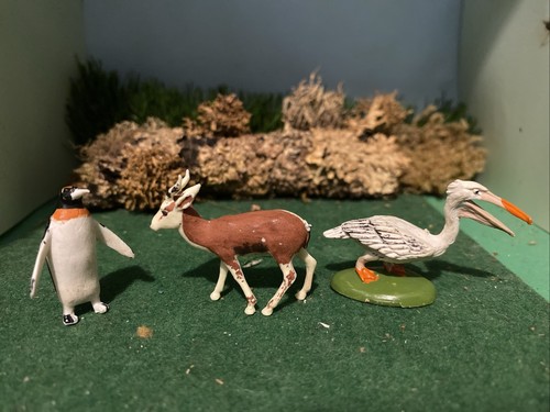 Vintage britains plastic zoo - vintage,