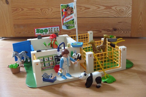 Playmobil 100 complete - playmobil,