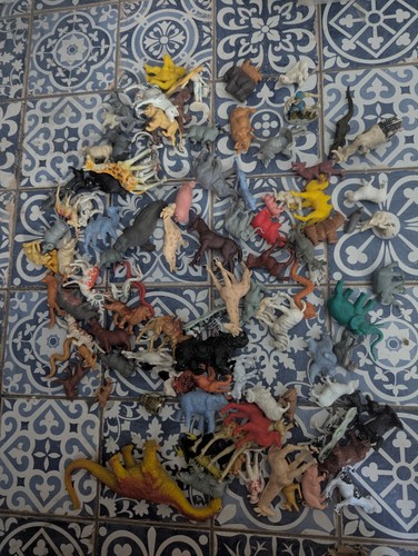 Vintage bundle plastic toy - vintage,